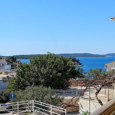 Apartments Molo Mare Hvar Town Exterior photo