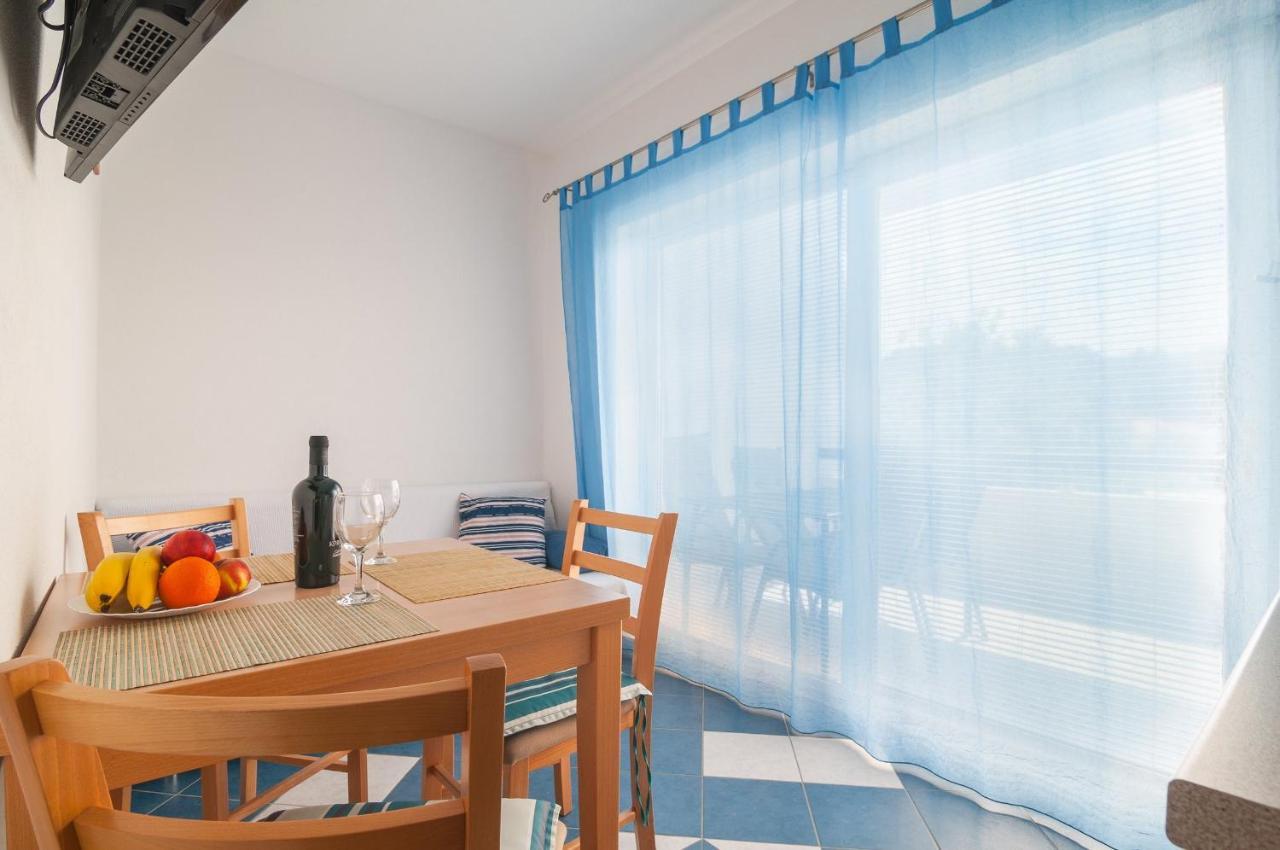 Apartments Molo Mare Hvar Town Exterior photo