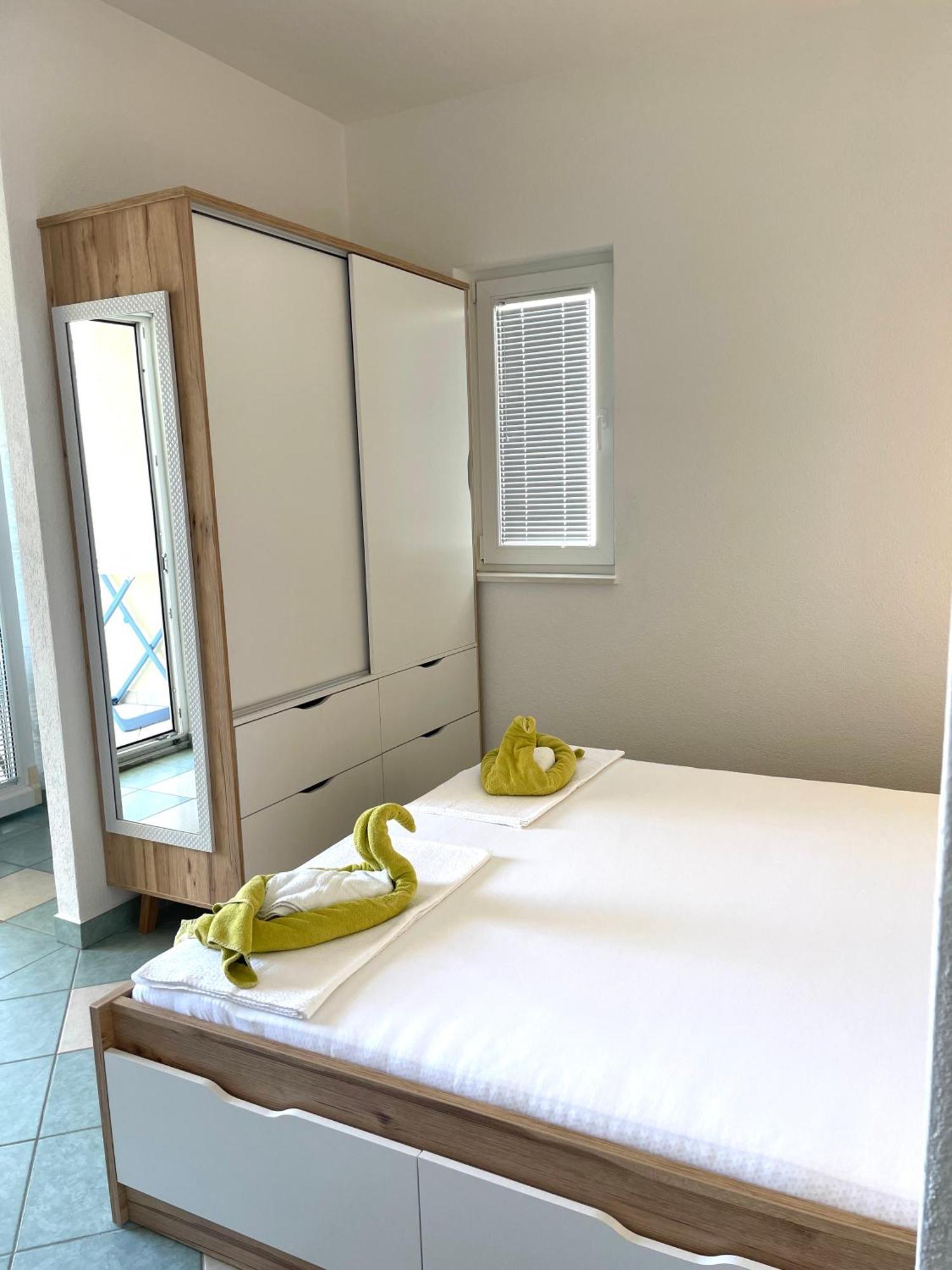 Apartments Molo Mare Hvar Town Room photo