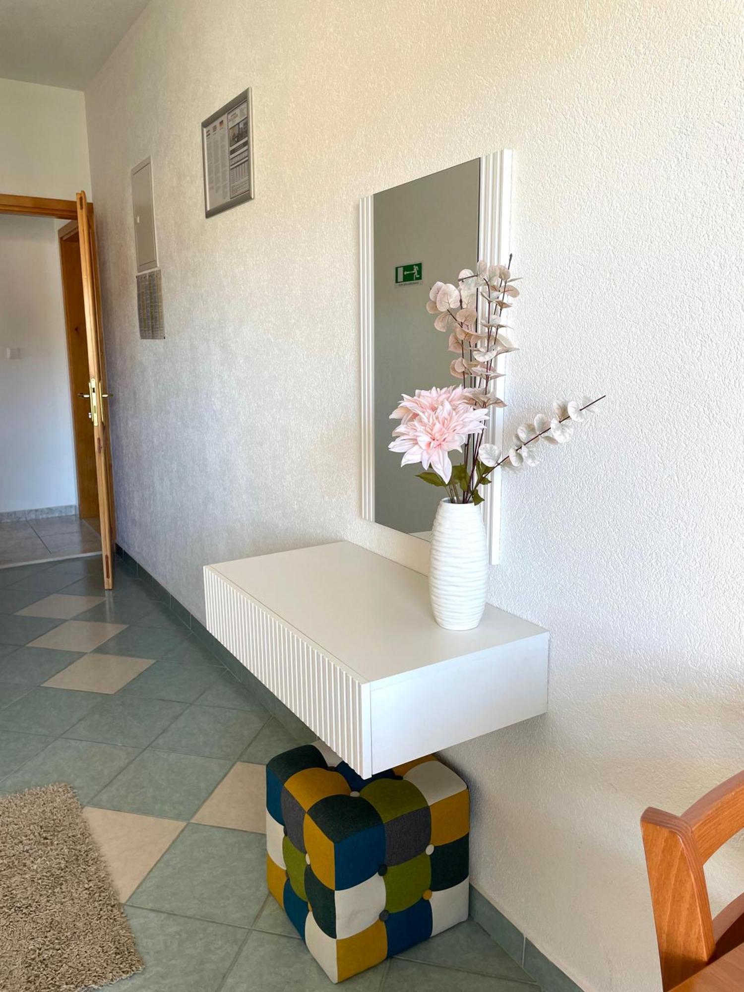 Apartments Molo Mare Hvar Town Room photo