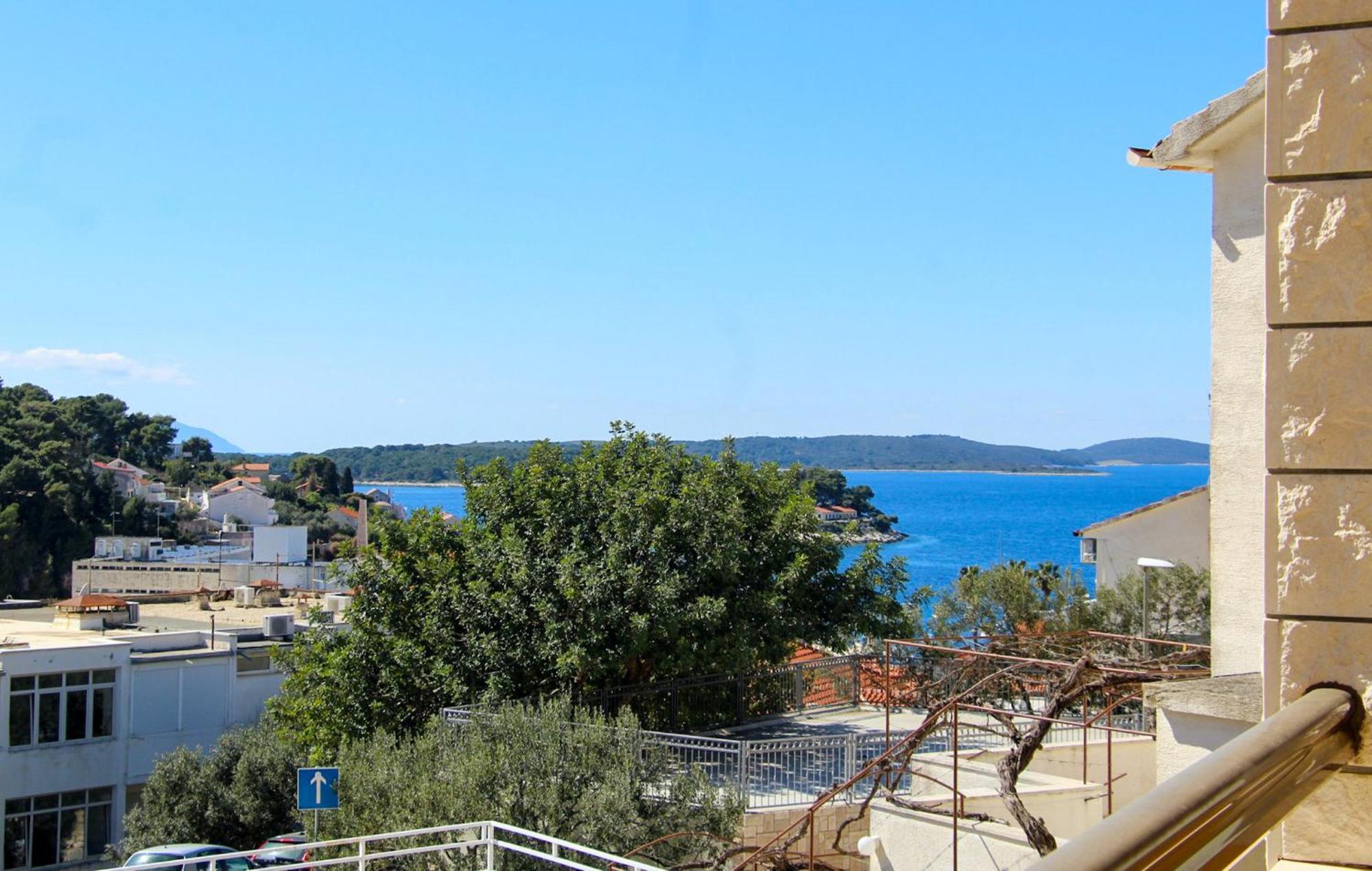 Apartments Molo Mare Hvar Town Exterior photo