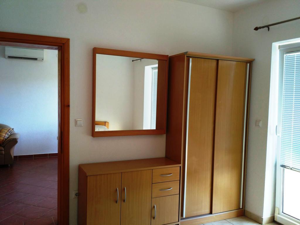 Apartments Molo Mare Hvar Town Exterior photo